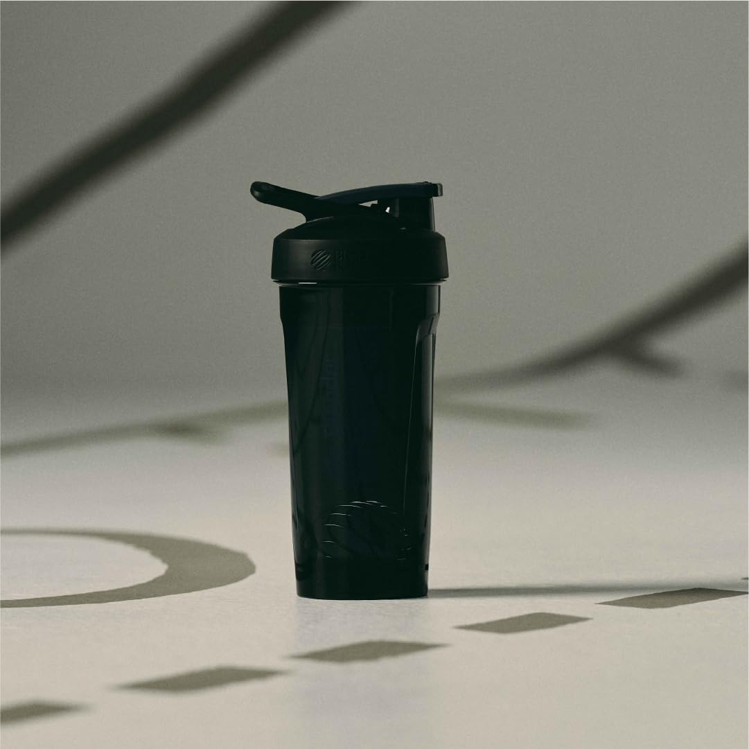 BlenderBottle Sport Flip Tritan Shaker Bottle 28 oz Black Black - New